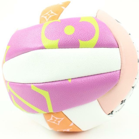 NEW Authentic Limited Louis Vuitton Volleyball with travel bag - Picture 1 of 12